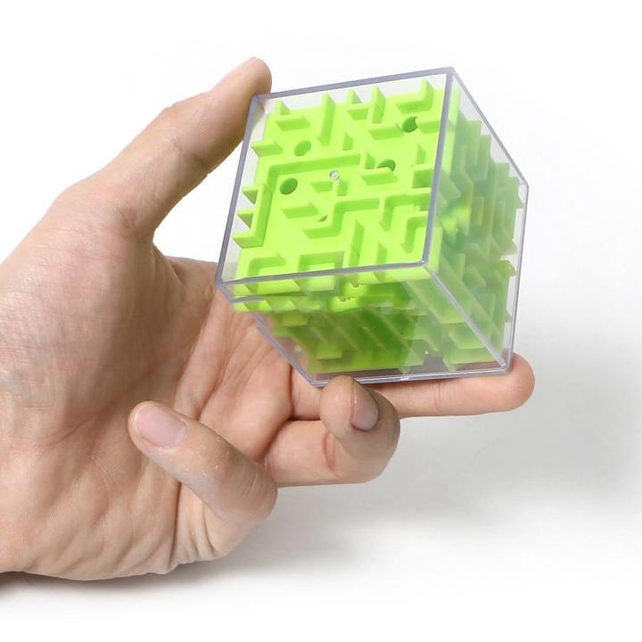 3D Cube Maze